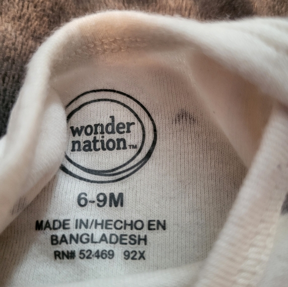 🩷 3/$15 Girls (6-9M) 3-piece Mixed Short Sleeve Onesie Set, Like New - Picture 6 of 7